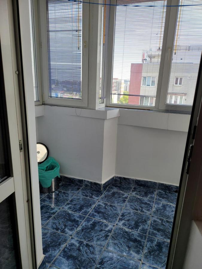 Quiet, Relaxing, Family Friendly Apartment Bucureşti Ngoại thất bức ảnh