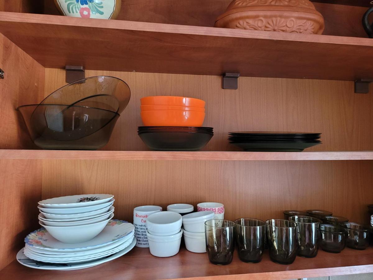 Quiet, Relaxing, Family Friendly Apartment Bucureşti Ngoại thất bức ảnh
